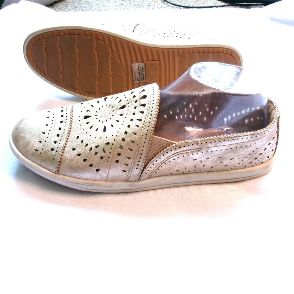 American Rag Shannen Metallic Gold Laser Cut Slip On Sneakers Women's 10